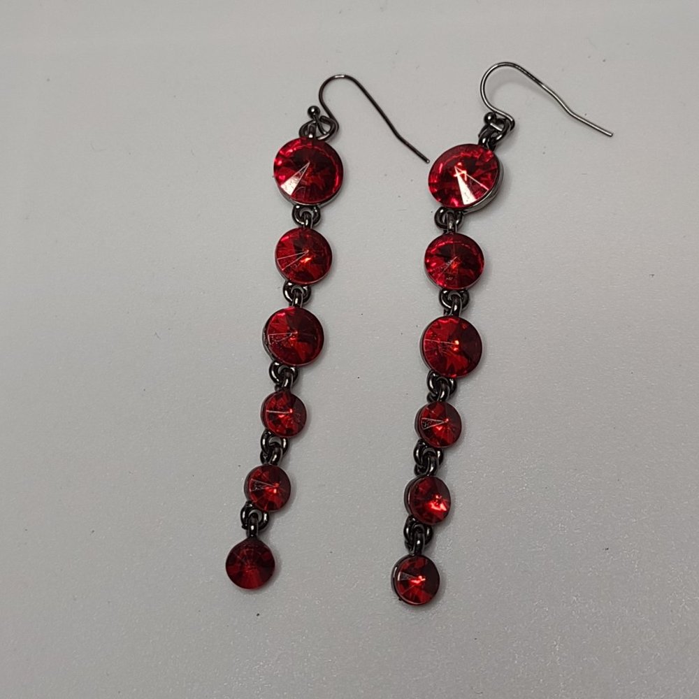 Long Red Glass And Dark Silver Tone Metal Dangle Earrings